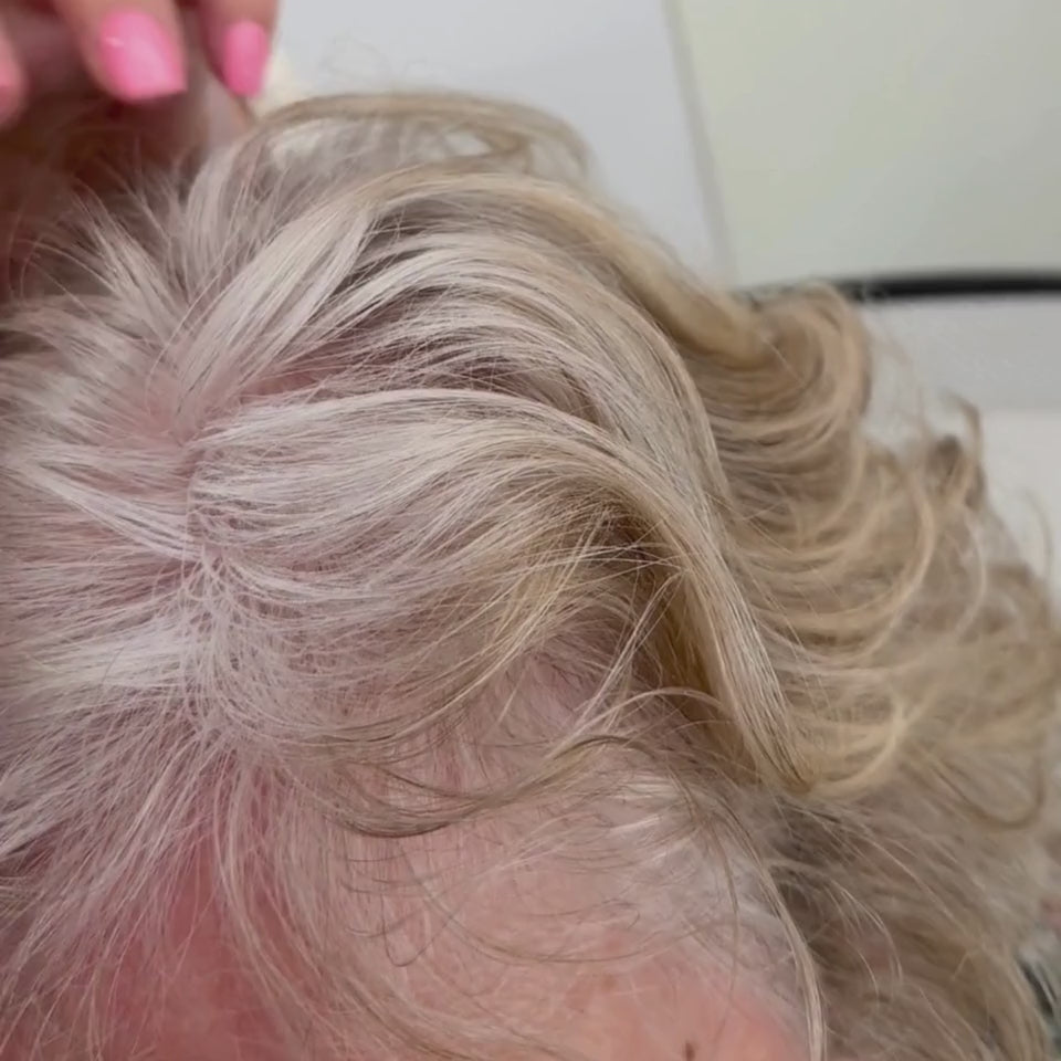 Boost N Blend Fibres Application #colour_iced-platinum-blonde